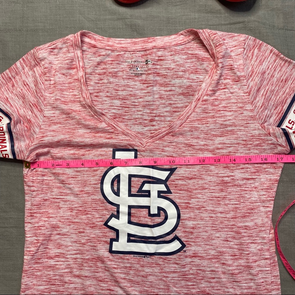 St Louis Cardinals V Neck Tee Womens Large Red Heather MLB 5th & Ocean - Picture 5 of 8